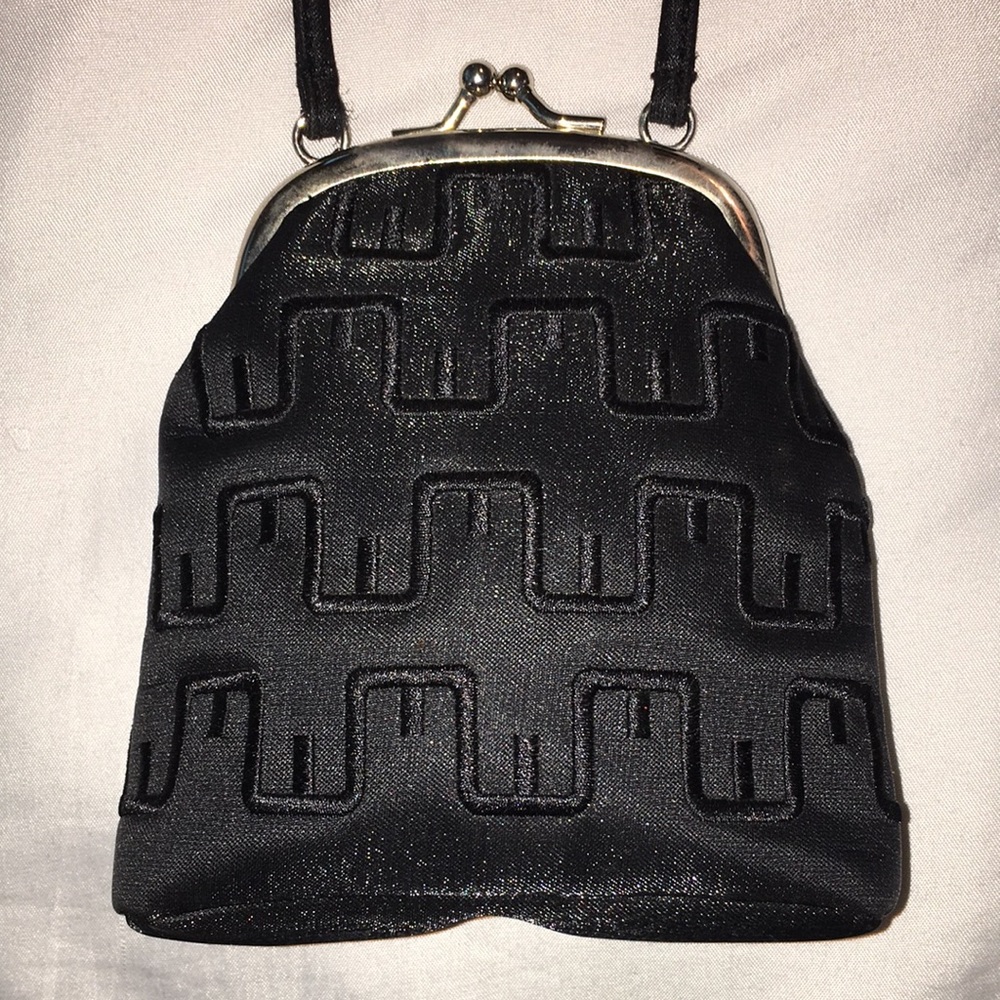 Milano Silky Glittery Night-Out Wristlet - Picture 3 of 17